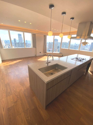 ディーグラフォート大阪NYタワーHIGOBASI