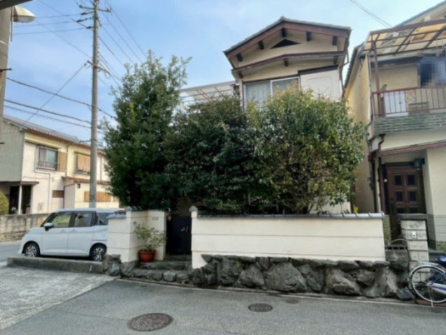 寝屋川市石津中町の外観