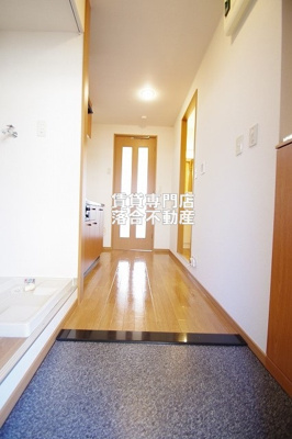 【玄関】 | コンフォートＮⅡ | ゆったりとした玄関