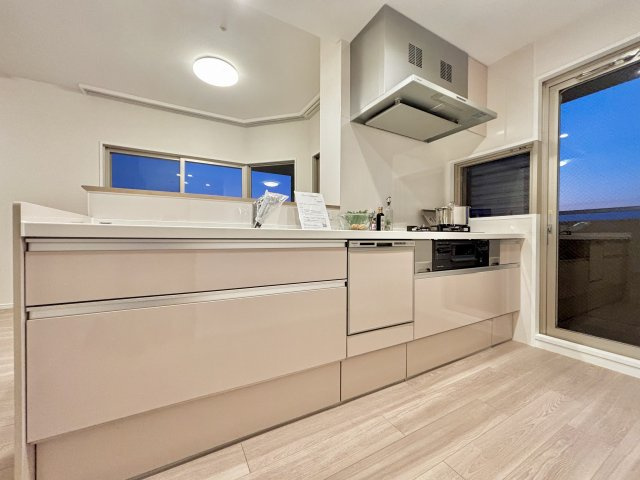 ルネヒューマンズガーデンパラディオB棟のキッチン|キッチンでお料理をお楽しみください