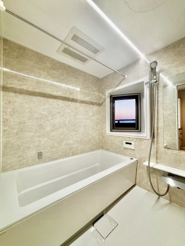 ルネヒューマンズガーデンパラディオB棟の浴室|お風呂で日々の疲れを落としましょう