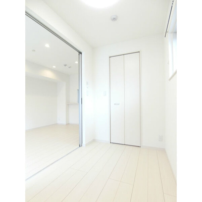 【洋室】 | リブリ昭和園