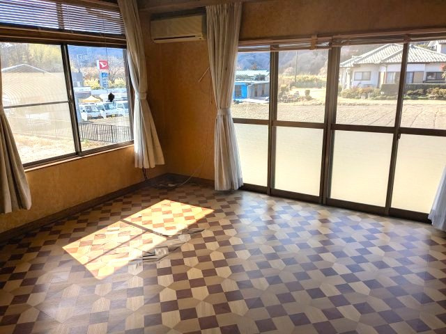 中古戸建　高崎市中室田町の洋室