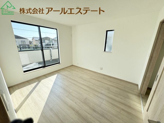 加古川市加古川町大野　　JR「日岡駅」徒歩10分の洋室