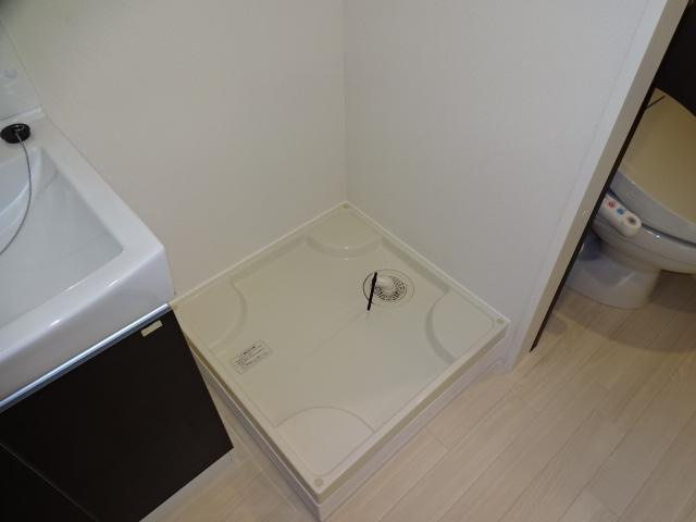 グランドノアールのその他|洗濯機置場