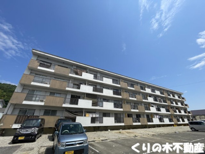 【外観】 | ヴィラナリー今治2号棟 | 外観は落ち着いています