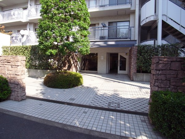 菊川パーク・ホームズのエントランス|菊川パーク・ホームズ：「菊川」駅徒歩３分！