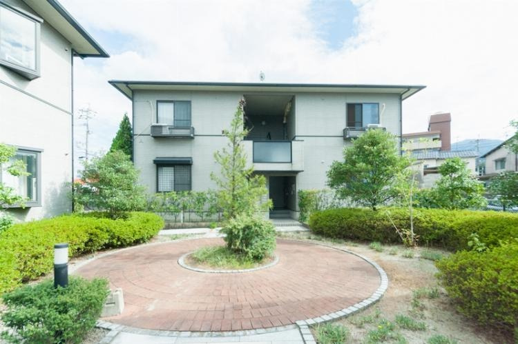 福岡市城南区樋井川６丁目のアパートの外観|外観写真