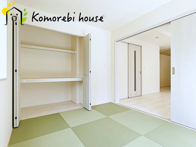 【大宮　East Terrace】さいたま市見沼区大谷　新築一戸建て　ブルーミングガーデン　02の和室|和室があれば客間としても活用できます