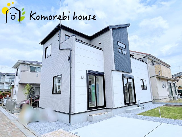 【大宮　East Terrace】さいたま市見沼区大谷　新築一戸建て　ブルーミングガーデン　02の外観|建物外観を気になさる方へ、見た目の良い物件です
