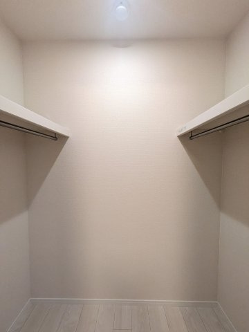 Ｄ-ｒｅｓｉｄｅｎｃｅ稲城の収納