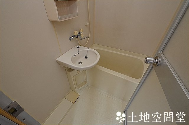 ＹＭＭビルの浴室