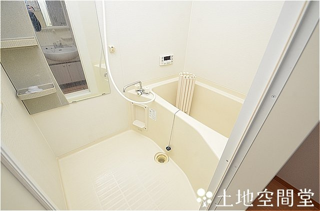 アスティオス洞南A棟の浴室