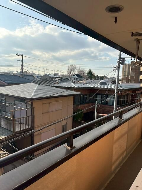 ドミール板橋本町のバルコニー