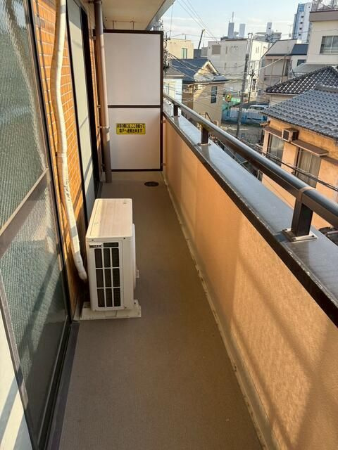 ドミール板橋本町のバルコニー