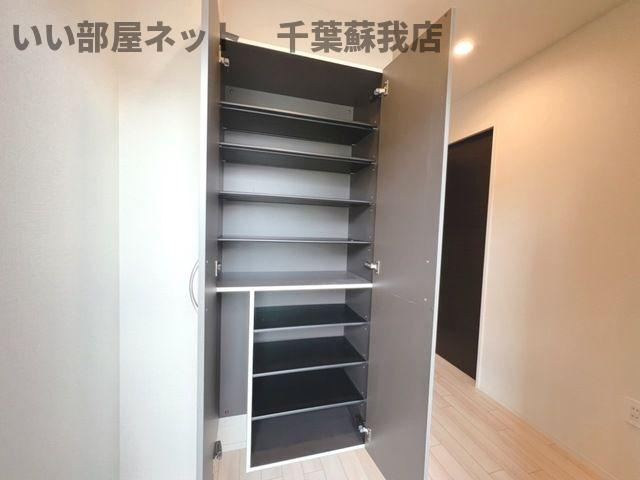 グランデ　ヴィラージュの収納|同メーカー施工　イメージ画像