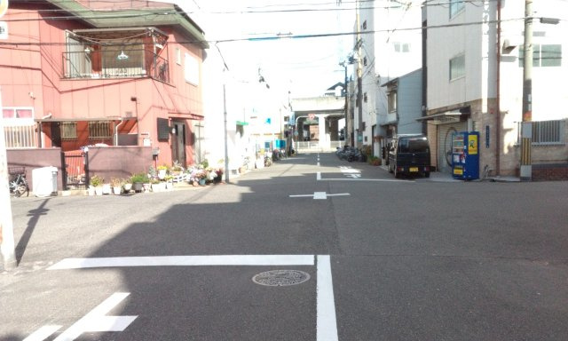 大阪市西成区岸里2丁目売住宅付事務所7480万円の周辺