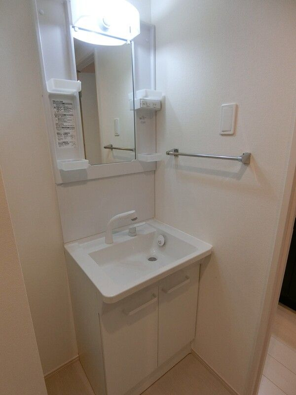 リブリ・ラフィーネ国立の洗面所