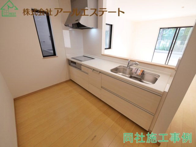 加古川市加古川町大野　　JR「日岡駅」徒歩10分のキッチン|同社施工事例