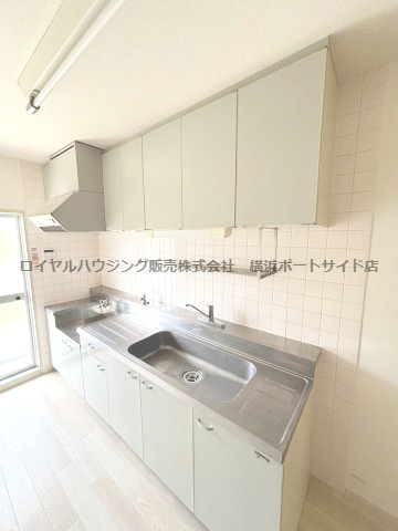※同タイプの室内写真になります。
