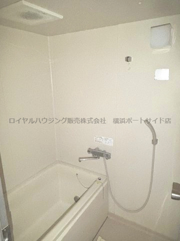 ※同タイプの室内写真になります。