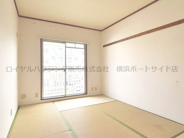 ※同タイプの室内写真になります。