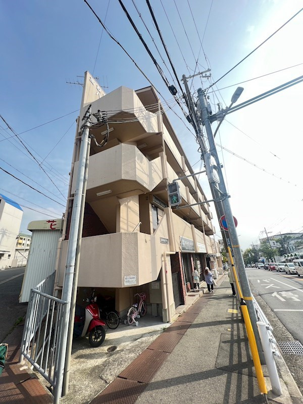 高取台ハイツの外観