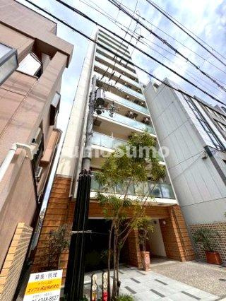 Y&Rino Residence