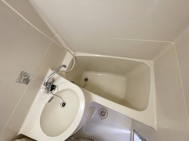 シャンブルド甲東園の浴室