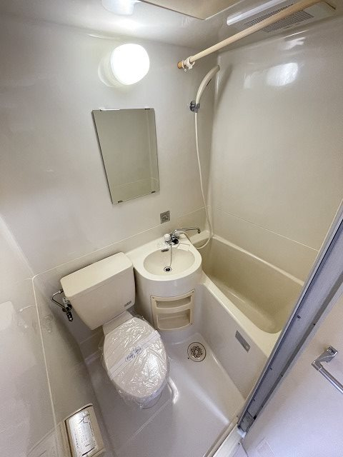 シャンブルド甲東園の浴室