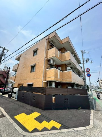 ローレル西宮北口の外観