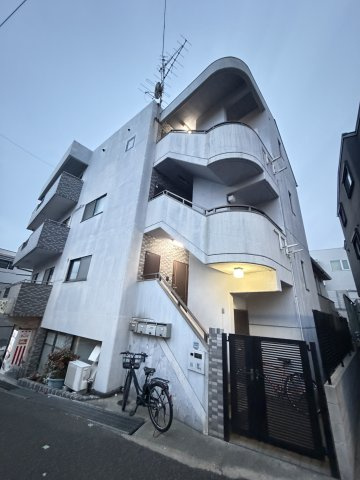 六甲ロイヤルマンションの外観
