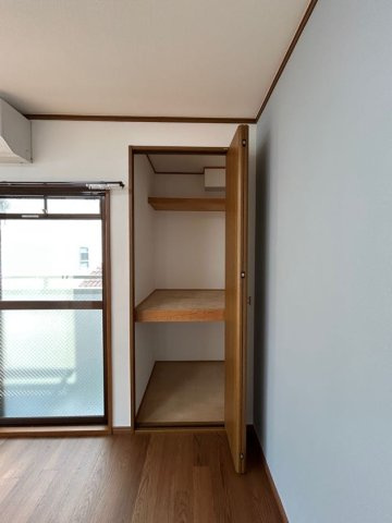 白川マンションの収納