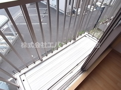 【バルコニー】 | グレイス浜野