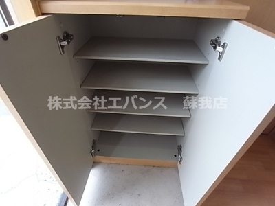 【エントランス】 | グレイス浜野 | 清潔なエントランスです