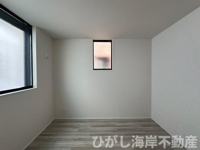 茅ヶ崎市東海岸南3丁目　新築戸建　全3棟の子供部屋|5帖　納戸