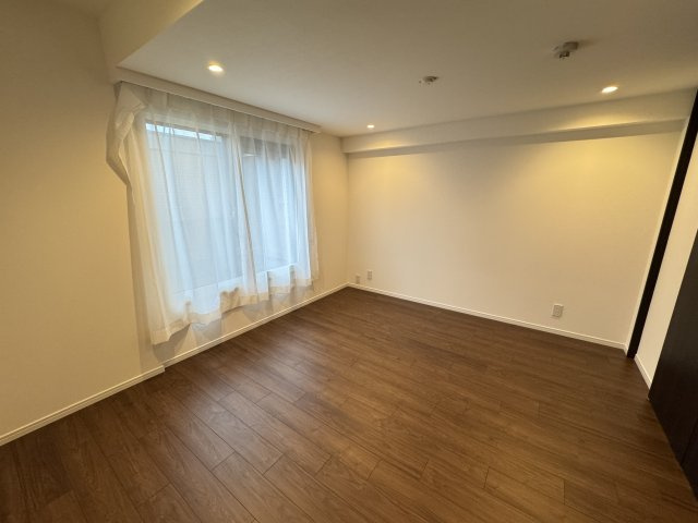 三田清風ガーデン　4Fの洋室