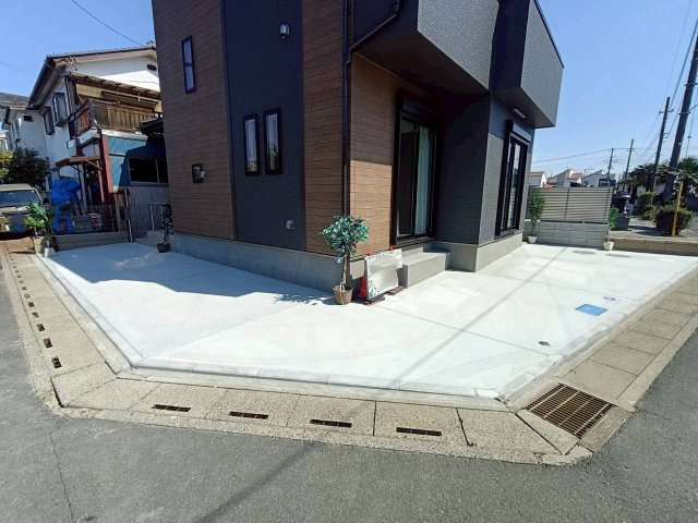 八潮市　南川崎　新築戸建　全1棟の洋室|二面採光で明るい洋室です