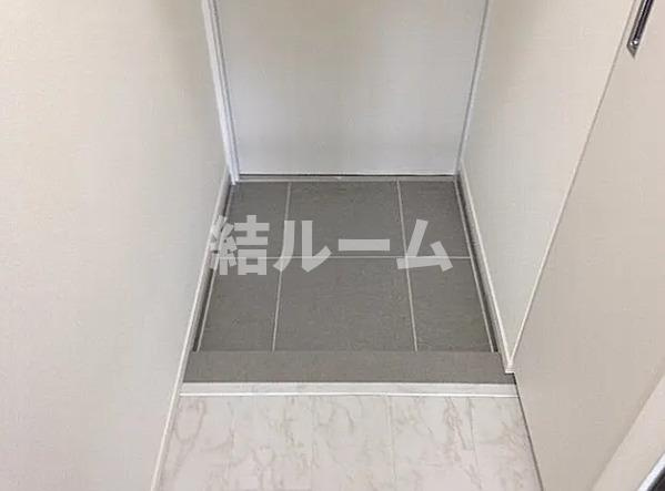 レイリスサクラダイエイズィーの玄関|別号室参考写真