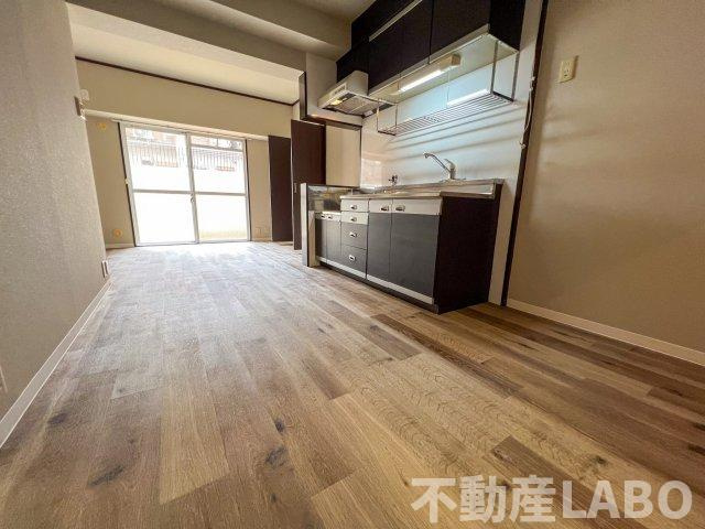 コスモコーポ北田辺の居間・リビング