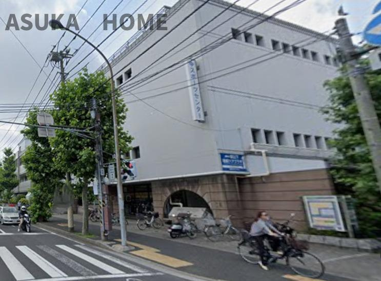 リブゼ本牧のその他|横浜市中スポーツセンターにはジムもあります。