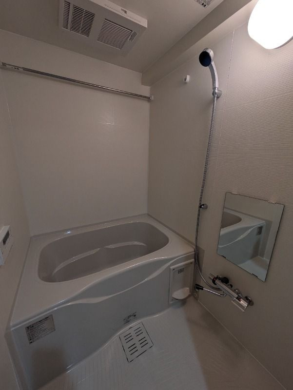 ジェノヴィア妙典Ⅱの浴室