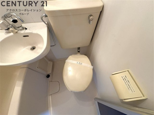 お掃除のしやすいトイレです♪