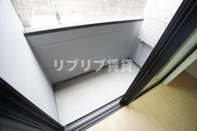 VAU house 青葉の森（ヴァウハウス）のバルコニー
