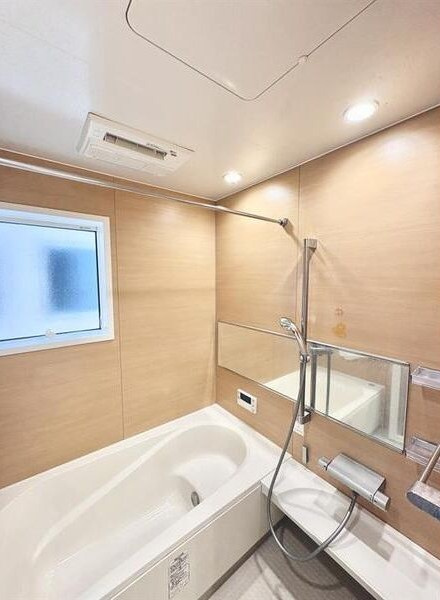 花池３丁目戸建の浴室