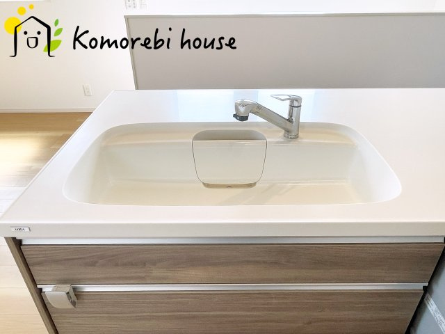 さいたま市見沼区風渡野　中古一戸建てのキッチン|キッチンでお料理をお楽しみください