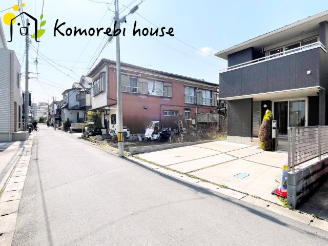 さいたま市見沼区風渡野　中古一戸建ての前面道路含む現地写真|前面道路含む現地写真です
