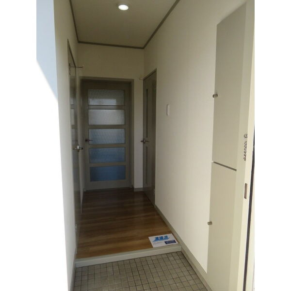 サンハイツシンコーの玄関