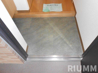 【玄関】 | サンテミリオン大塚弐番館