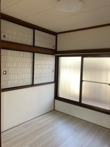 入間郡三芳町大字北永井の一戸建ての洋室